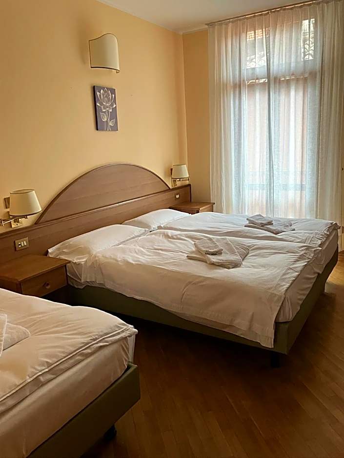 Hotel Saini with Air conditioning