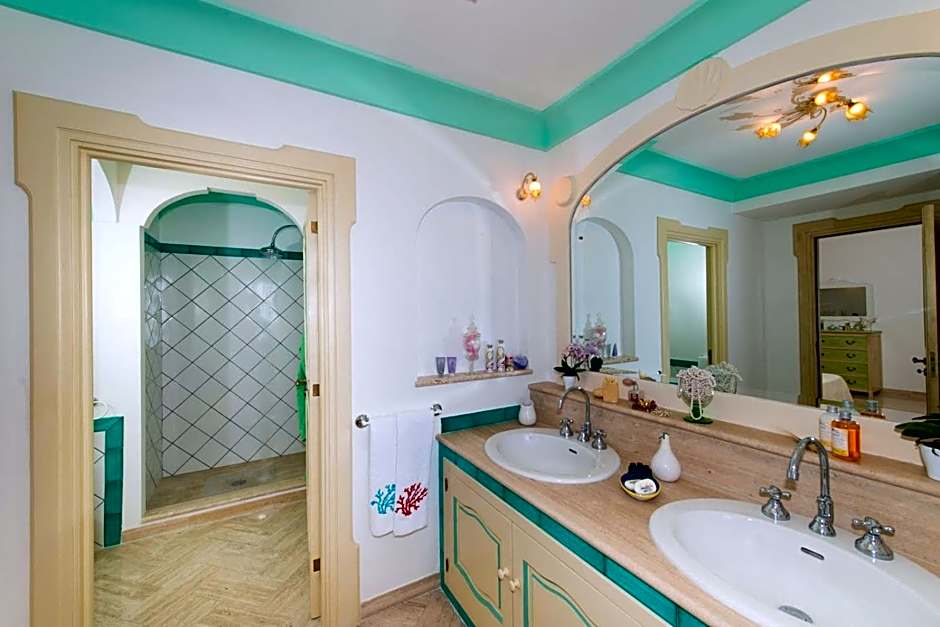 Villa Santa Chiara Positano Suites