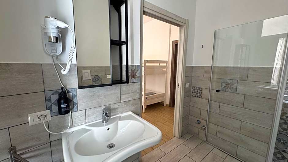 Hostel Mancini Naples