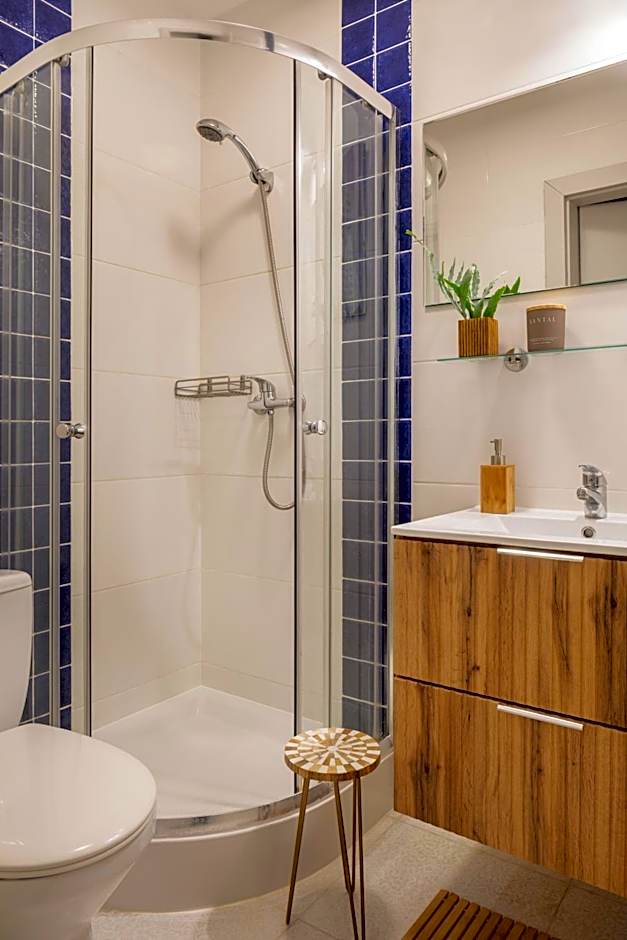 Rezydencja na Wzgórzu w zielonym sercu Łodzi przy Parku Krajobrazowym Ruda Wiilowa