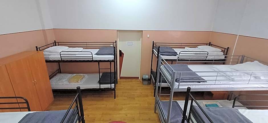 Schronisko Młodzieżowe PTSM Matecznik
