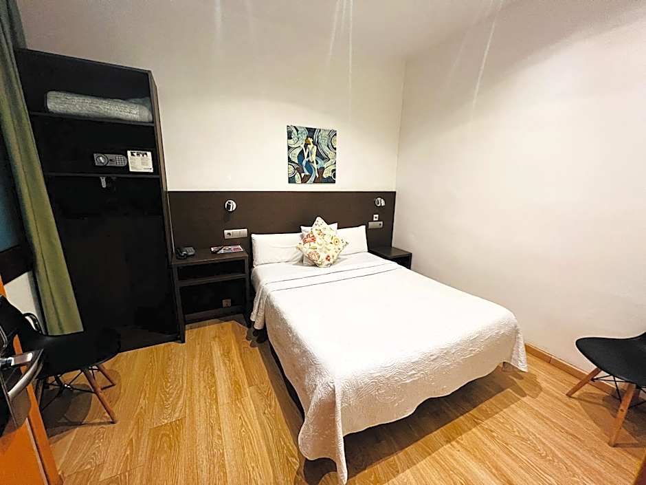 Ciudad Condal Hostal - Paseo de Gracia