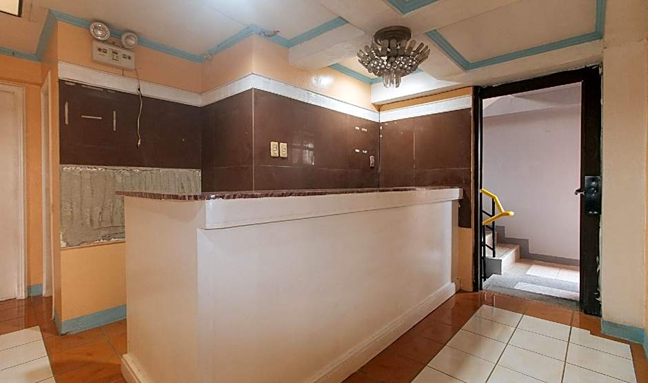 RedDoorz @ Amora Villa Apartelle 