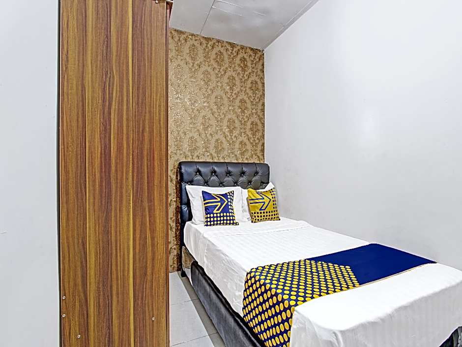SPOT ON 91521 Mayong Guesthouse