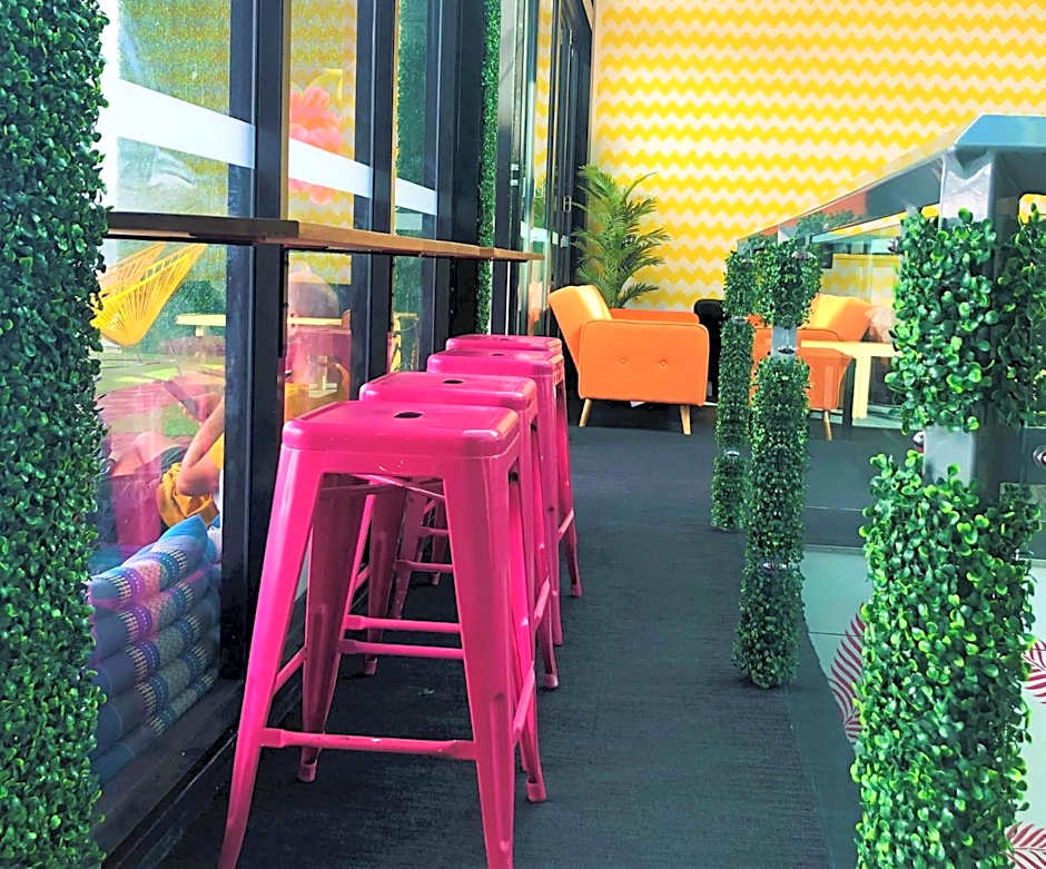 Tequila Sunrise Hostel Surfers Paradise