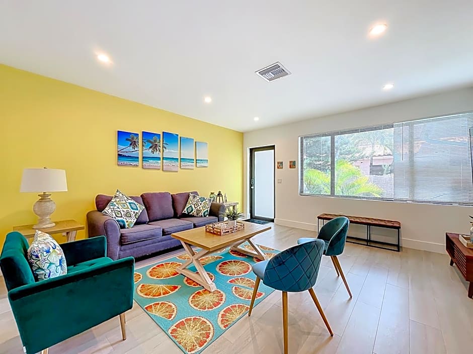 Los Patios Home Suites