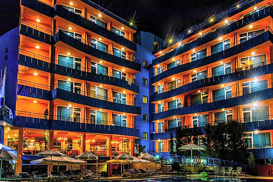 Hotel Amaris – Sunny Beach, WY