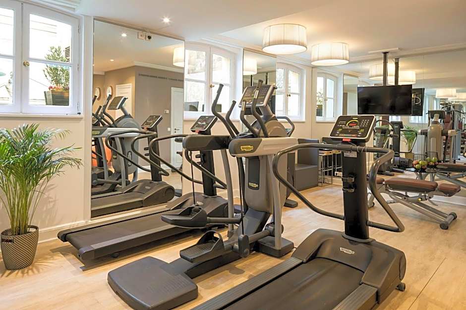 Hotel Castille Paris