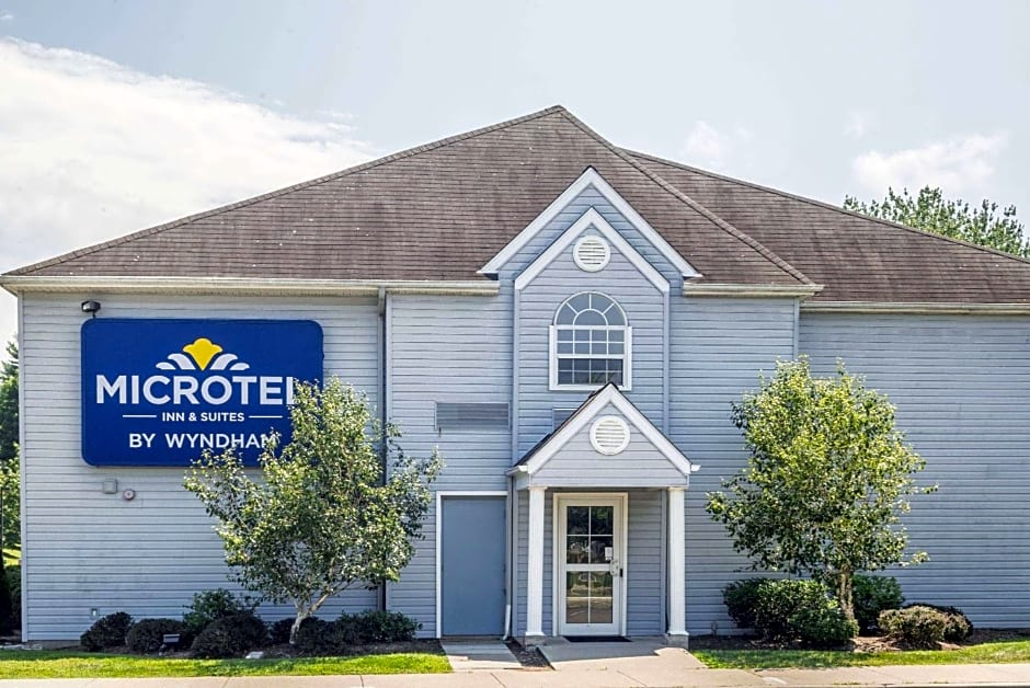 Microtel Inn & Suites by Wyndham Bethel/Danbury