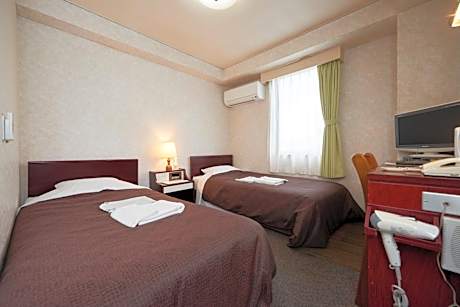 Economy Twin Room - Non-Smoking