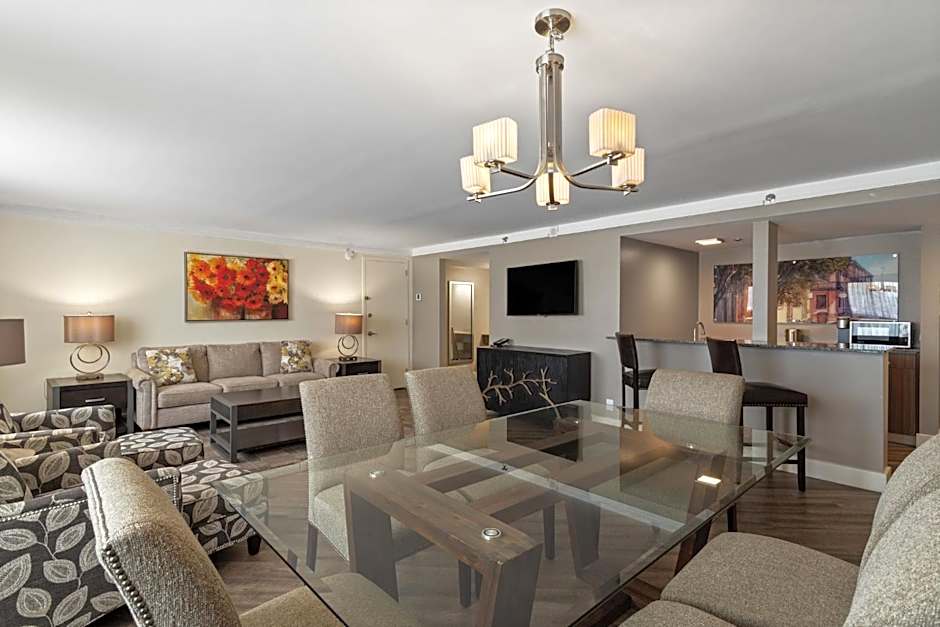 Crowne Plaza Executive Center Baton Rouge By IHG