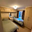 The Warren Holiday Park - Family Chalet