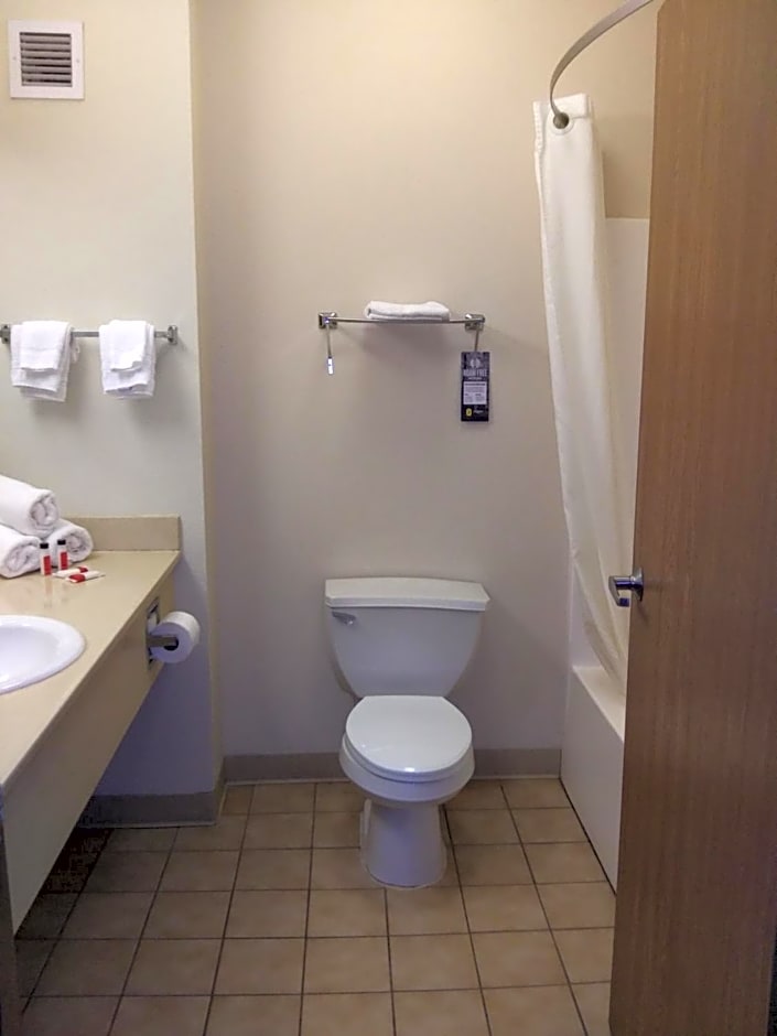 Super 8 by Wyndham Columbia East