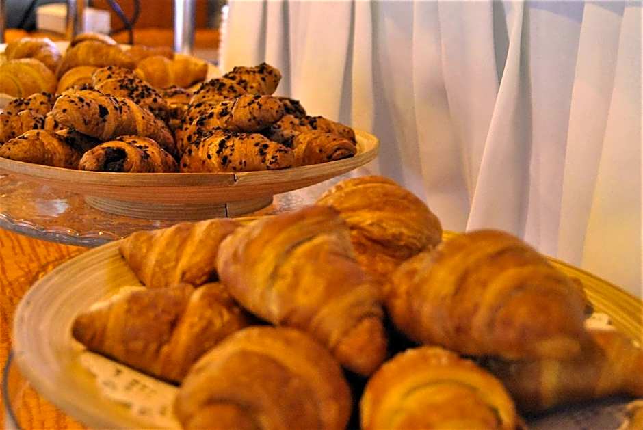 Hotel Sailing Center