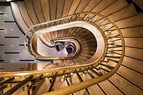 Rand Tower Hotel, Minneapolis, a Tribute Portfolio Hotel