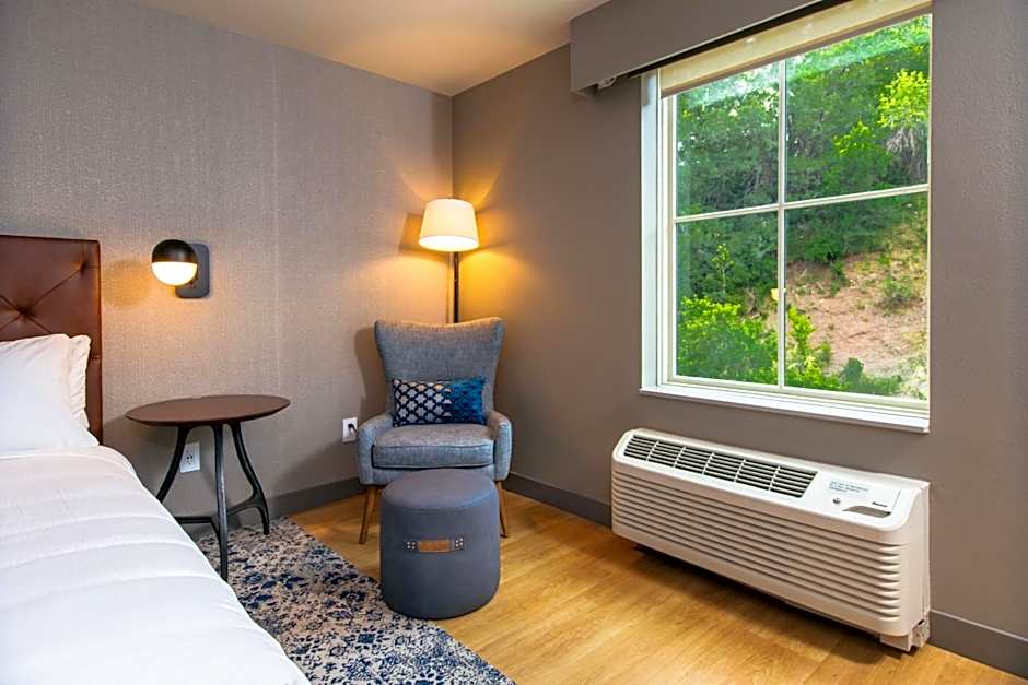 Four Points by Sheraton Deadwood