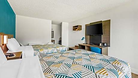 Quadruple Room - Non-Smoking