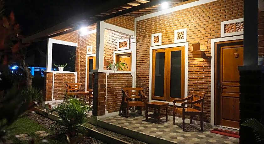Genthong Homestay