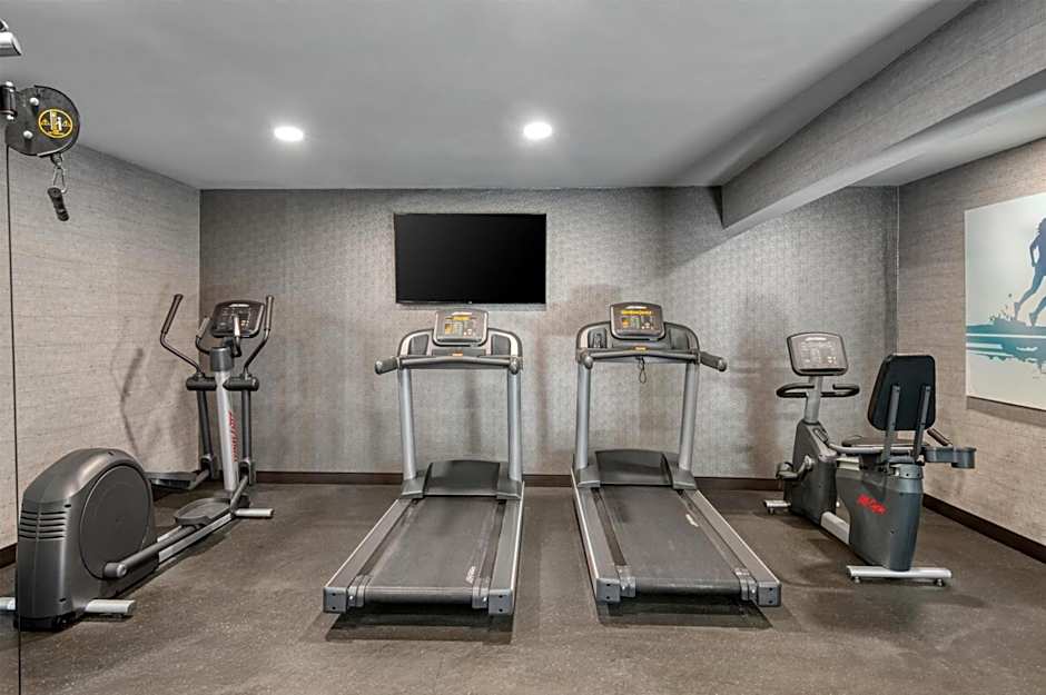 Best Western Fishkill Inn & Suites
