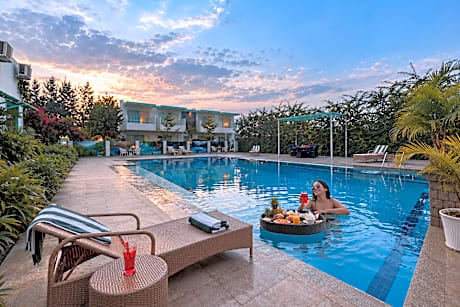 Vedikant Resorts The Mallard Corbett