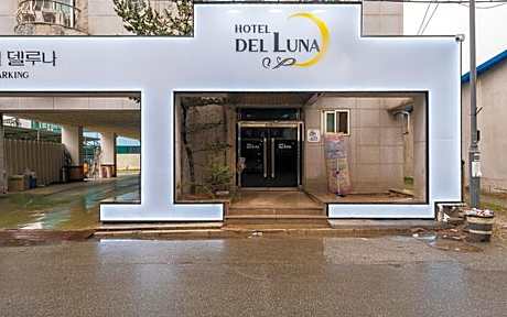 Gongju Hotel del Luna