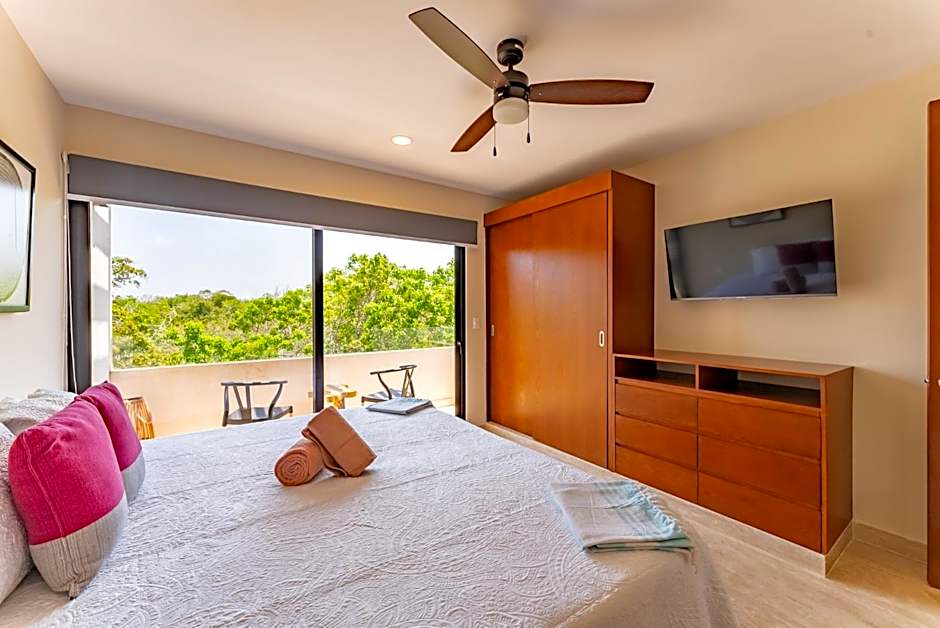 Luxury Apt Gym Jacuzzi WIFI Starlink