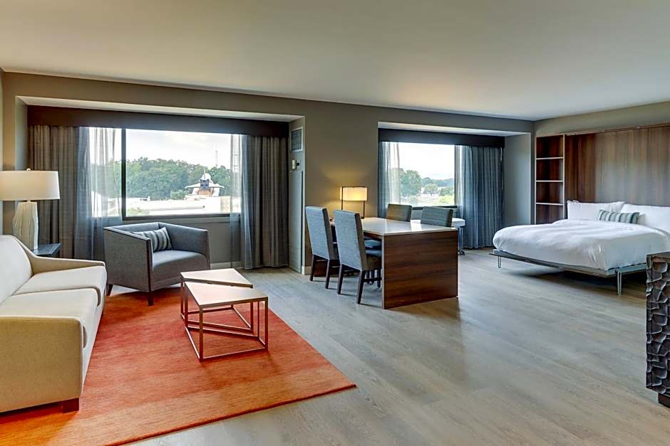 Huntsville Marriott at the Space & Rocket Center