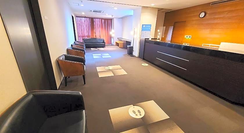 Court Hotel Fukuoka Tenjin