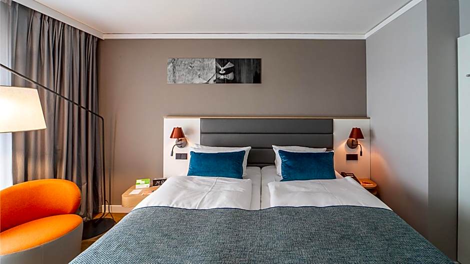 Holiday Inn Berlin Airport - Conference Centre By IHG