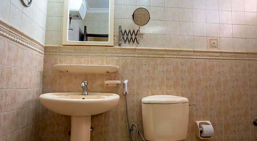 Stonetown View Hotel