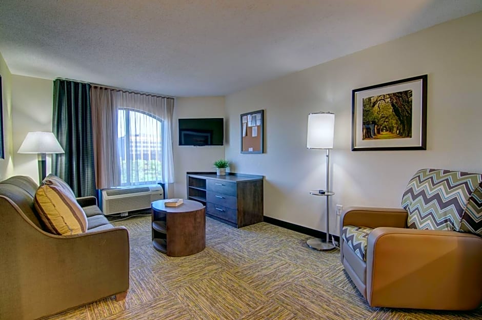 Candlewood Suites : Richmond - West Broad