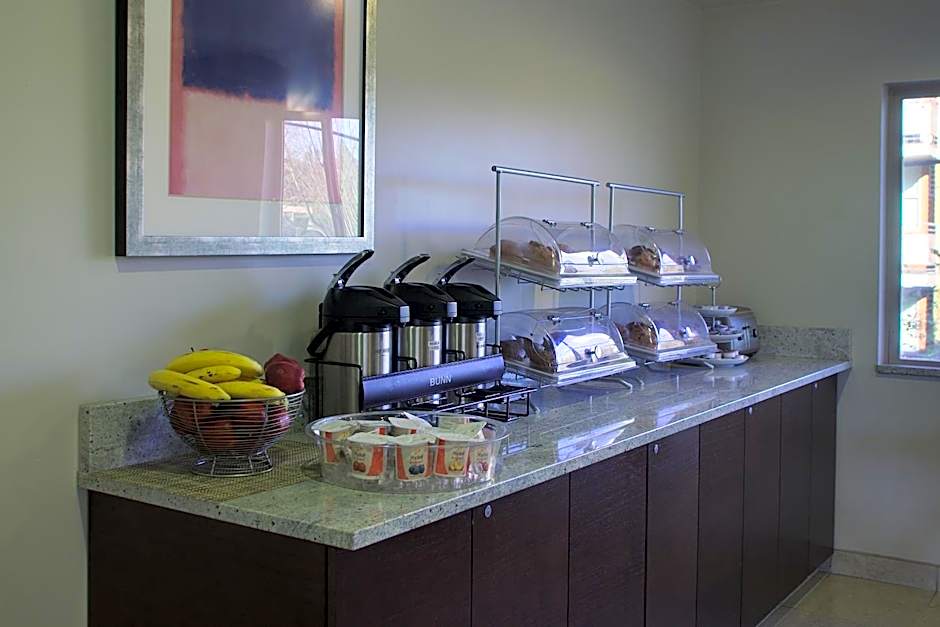 Aladdin Inn & Suites – Portland, OR