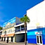 Sea And Breeze Hotel And Condo