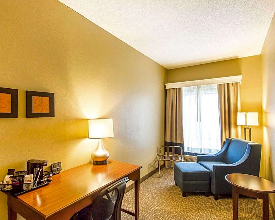 Comfort Suites Cookeville