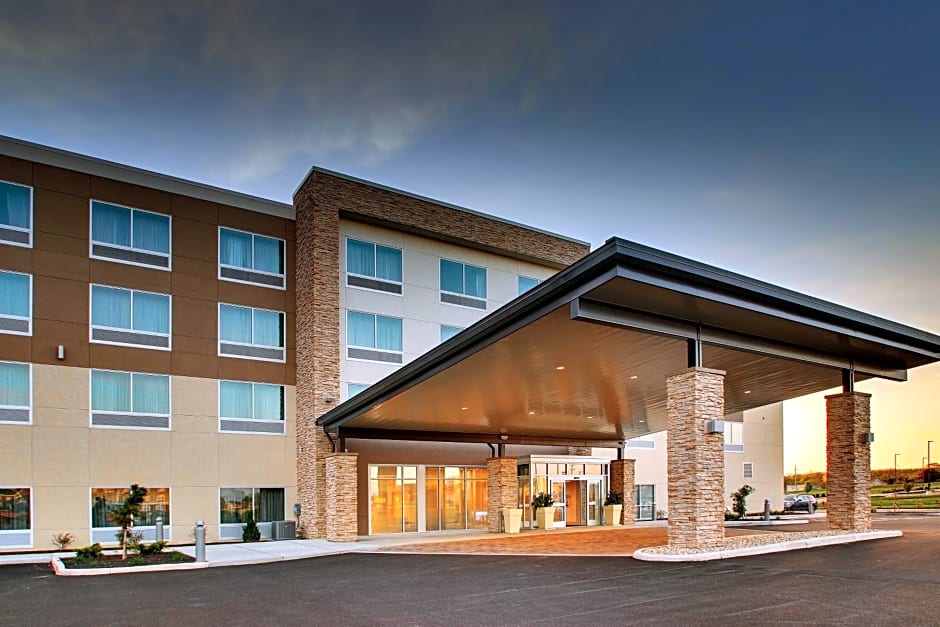 Holiday Inn Express & suites Findlay North By IHG