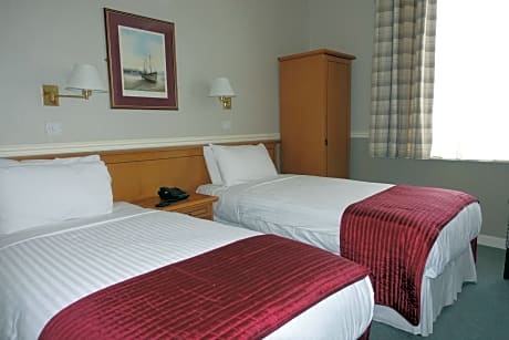 Classic Twin Room