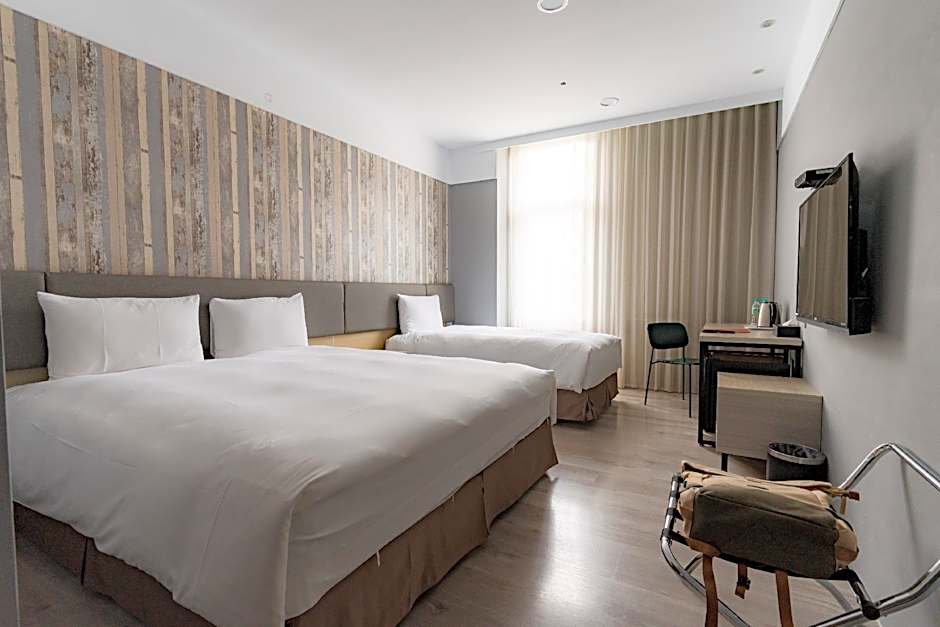 Fengjia JinRui Hotel
