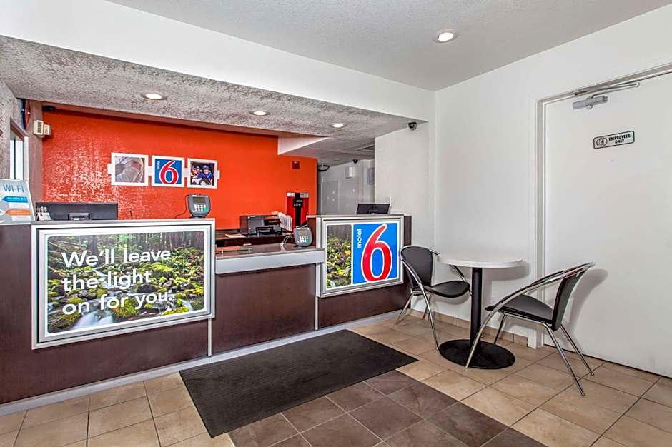 Motel 6-Vacaville, CA