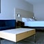 Holiday Inn Express & Suites Roswell By IHG