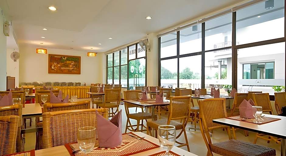 Phanomrungpuri Hotel