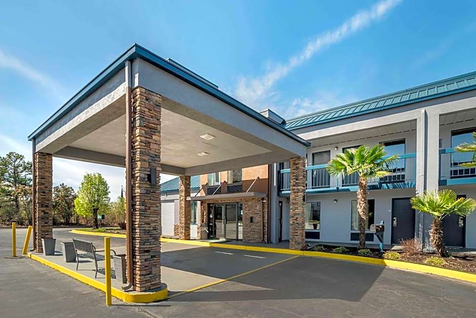 Quality Inn Simpsonville