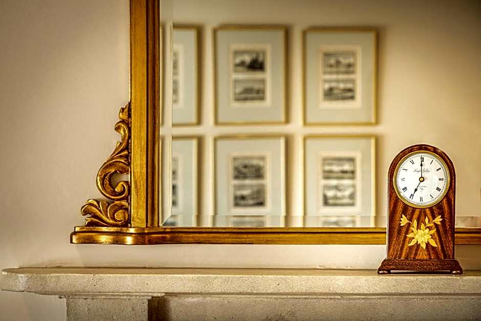 The Black Lion, Long Melford