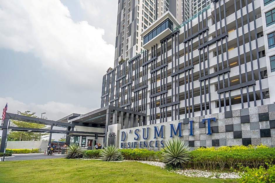 OYO HOME 90183 D' Summit Residence 2bhk @ YML 0824