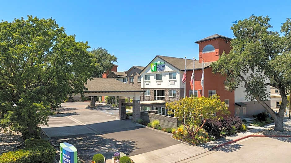 Holiday Inn Express Hotel & Suites - Paso Robles By IHG