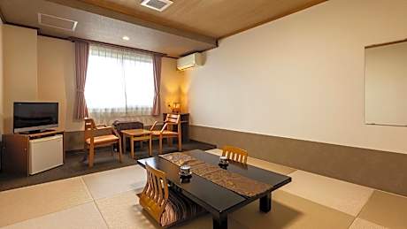Japanese-Style Room with Shared Bathroom-West BLD