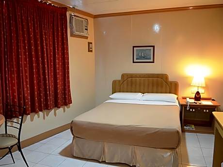 Standard - 1 Double Bed