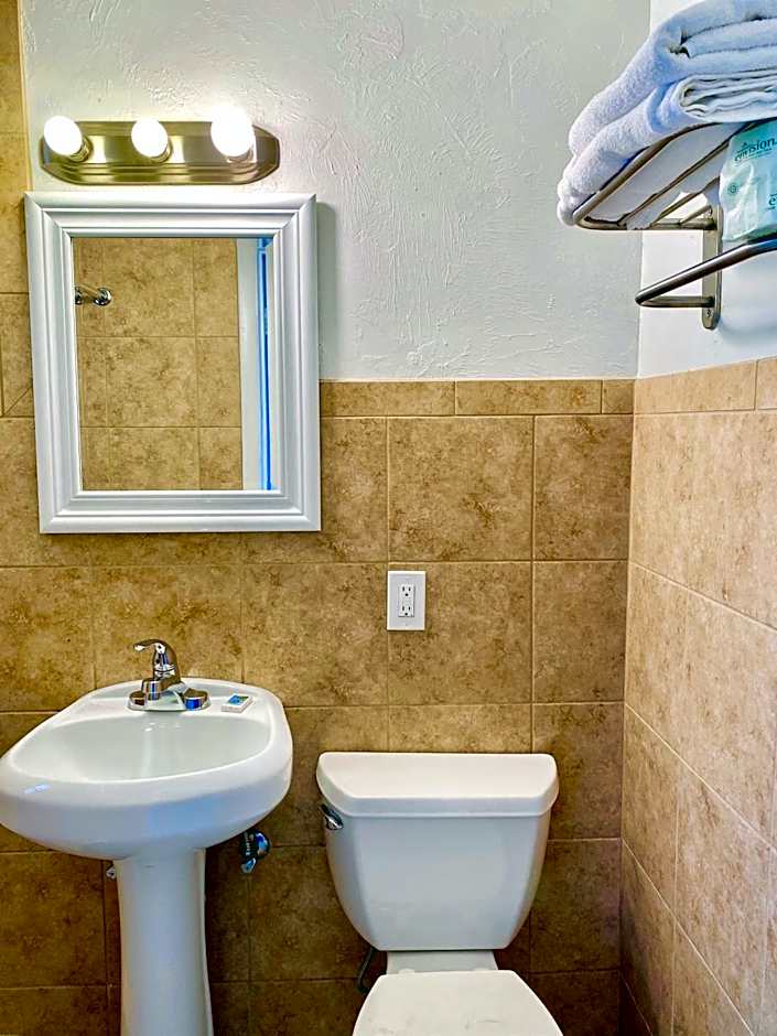 Glades Motel - Naples