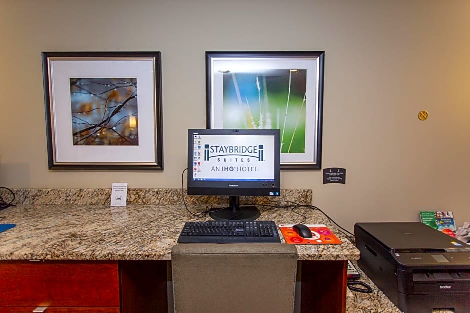 Staybridge Suites Bowling Green By IHG