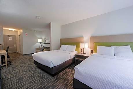 Studio Suite with Two Queen Beds