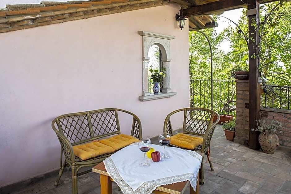 B&B With Pool and View of Assisi